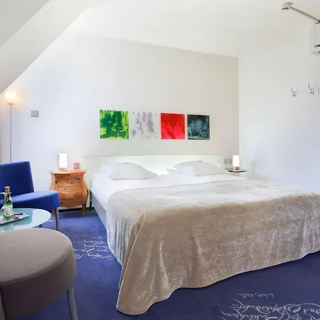 Swiss Chocolate By Fassbind 3*