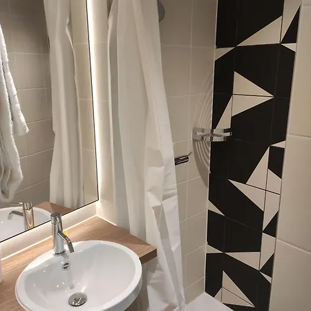 Swiss Chocolate By Fassbind Hotel 3*