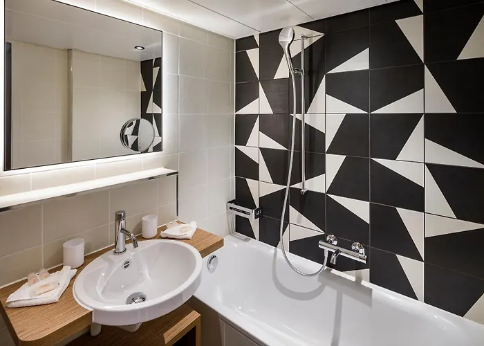 Swiss Chocolate By Fassbind מלון 3*