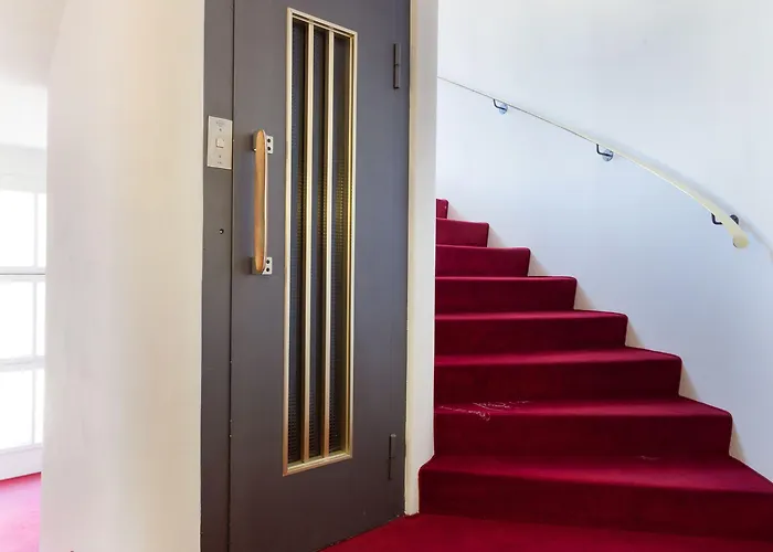 Swiss Chocolate By Fassbind מלון 3*