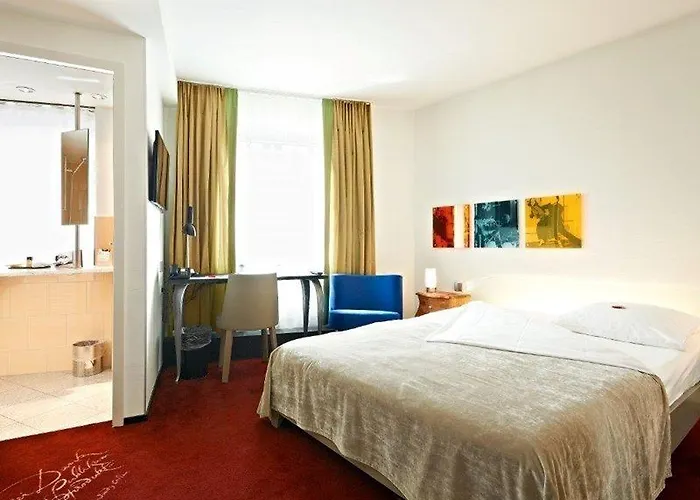 מלון Swiss Chocolate By Fassbind 3*