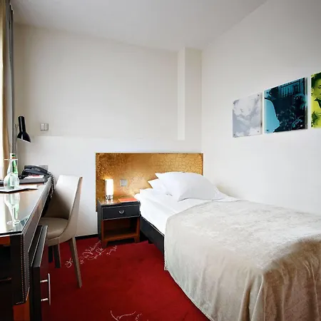 Hotel Swiss Chocolate By Fassbind 3*