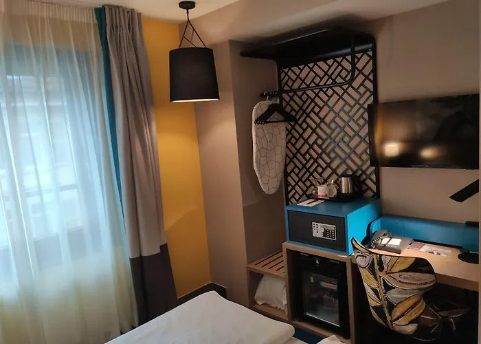 Hotel Swiss Chocolate By Fassbind