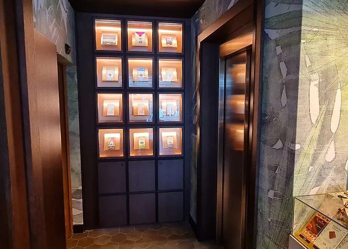 Swiss Chocolate By Fassbind 3* 취리히